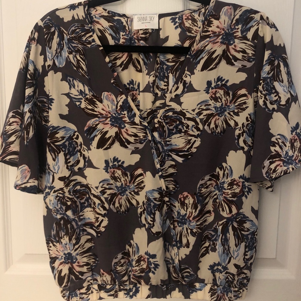 Juniors Chiffon Floral Top